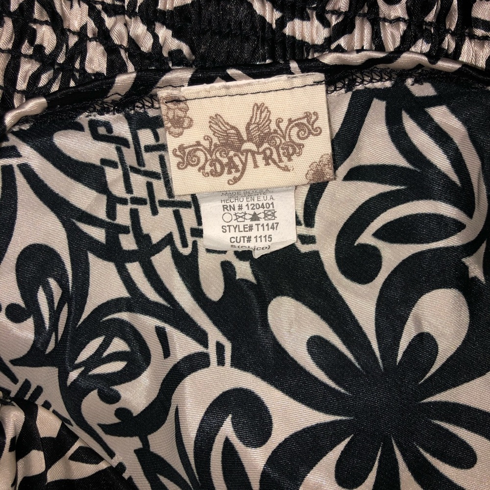 Daytrip top. - Picture 8 of 8